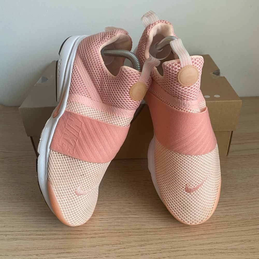 Nike Presto Extreme “Coral” - SZ 6 Y- 7.5 W